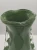 Szklany wazon artystyczny Płetwa Rekina K-OLIVEGREEN – polskie szkło handmade – 31 cm